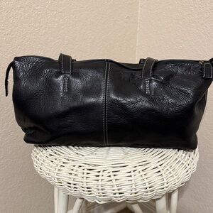 HOBO Elegant Black Leather Shoulder Bag